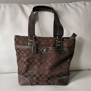 Coach shoulder bag